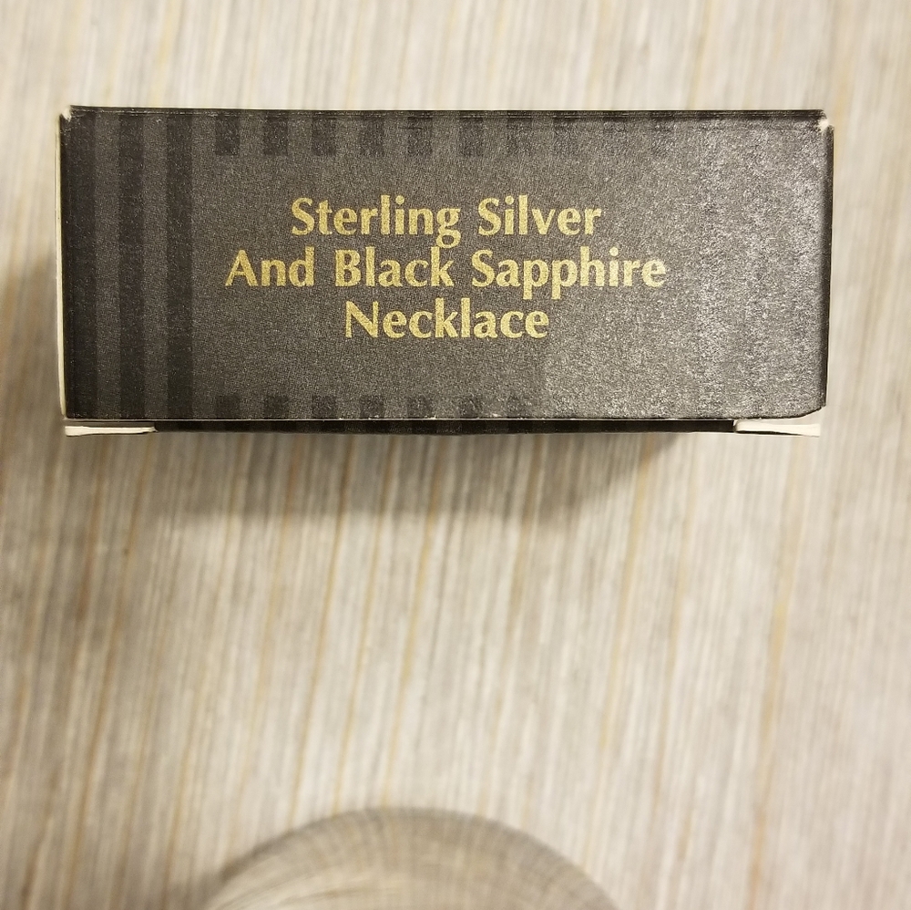 Avon Black Sapphire 925 Sterling Silver necklace - Picture 2 of 6
